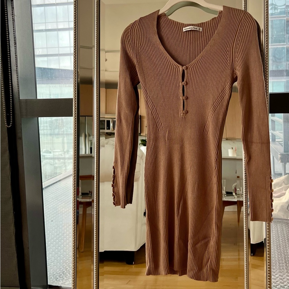 A&F Ribbed Knit Dress with Buttons